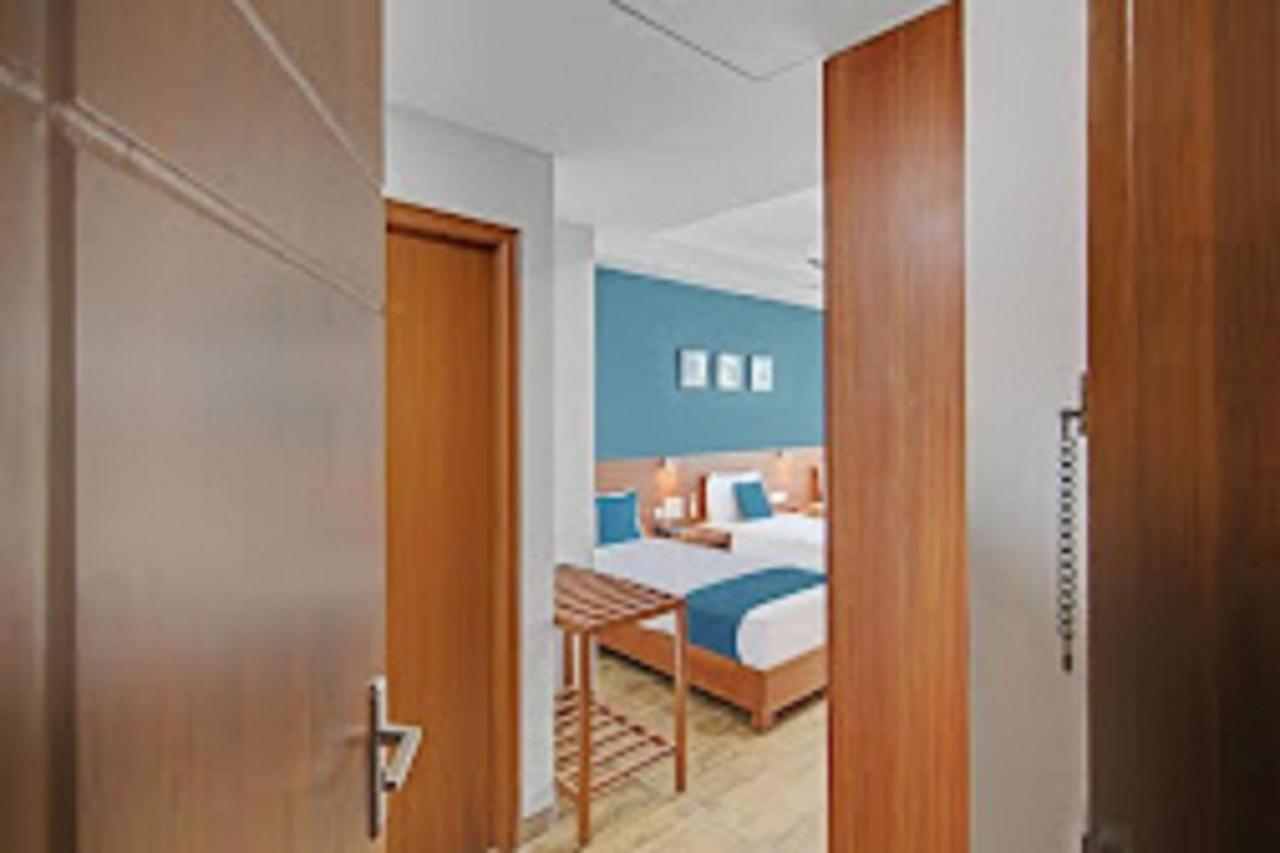 Dsquare Omr By K Hotels Chennai Ngoại thất bức ảnh